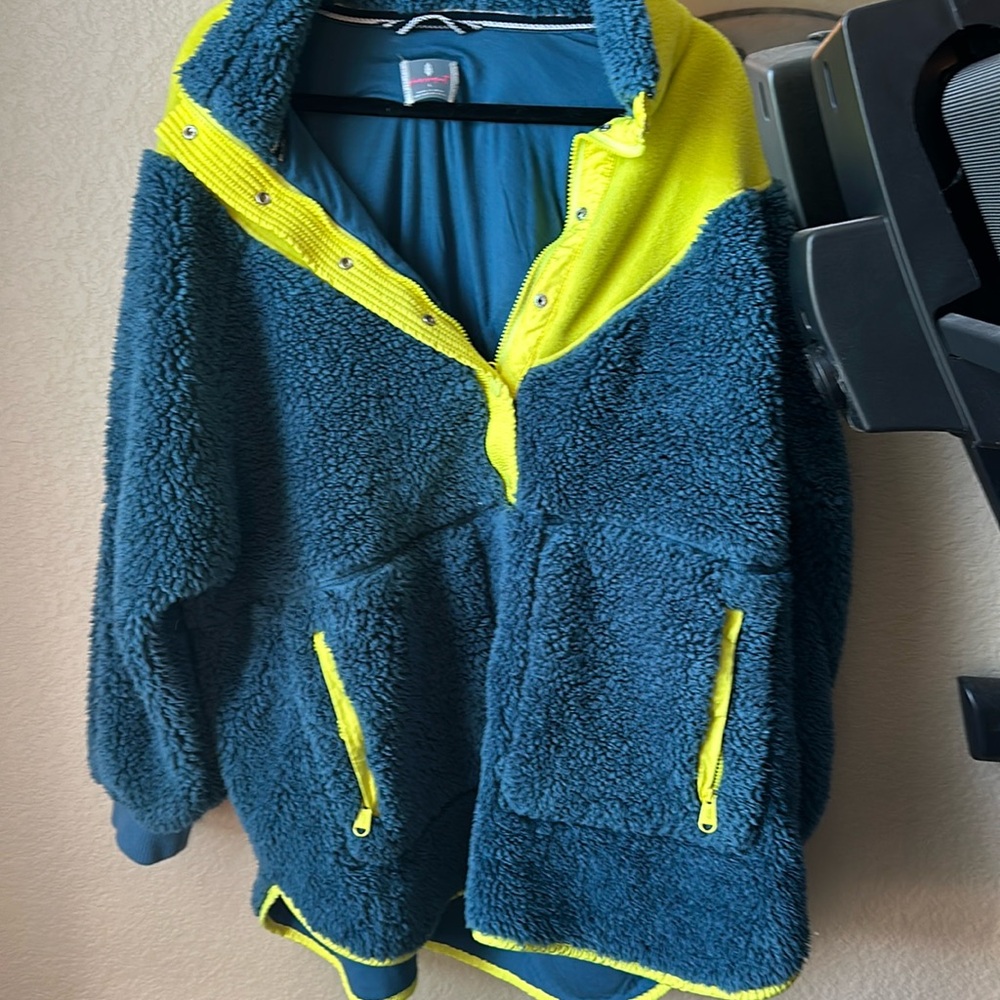 Free people movement Sherpa fleece pullover